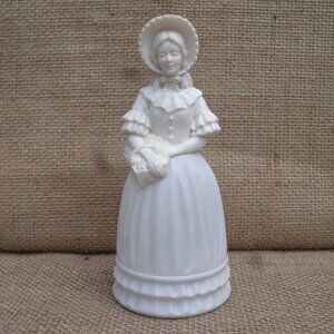Vintage Avon Victorian Fashion Figurine Bottle
